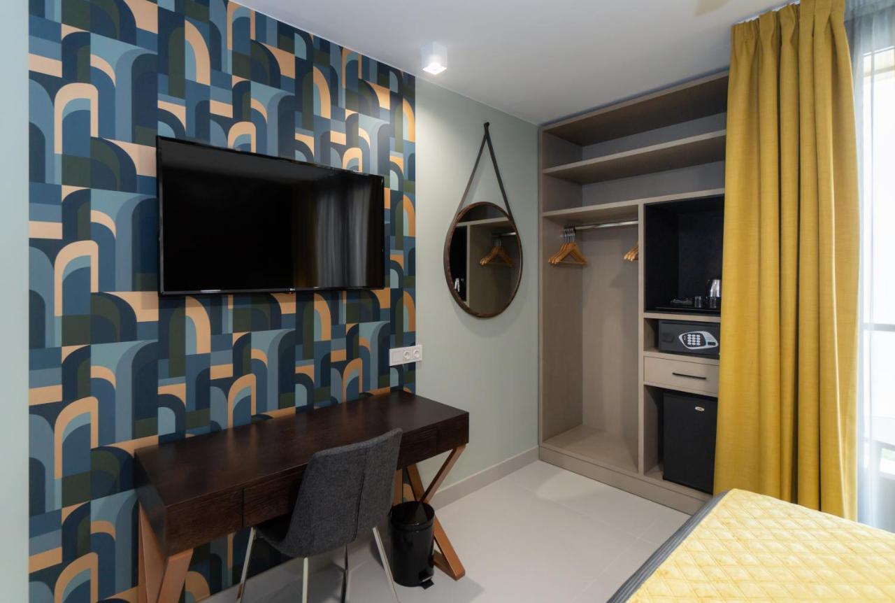 Hotel Perla Del Sur Torremolinos Kültér fotó