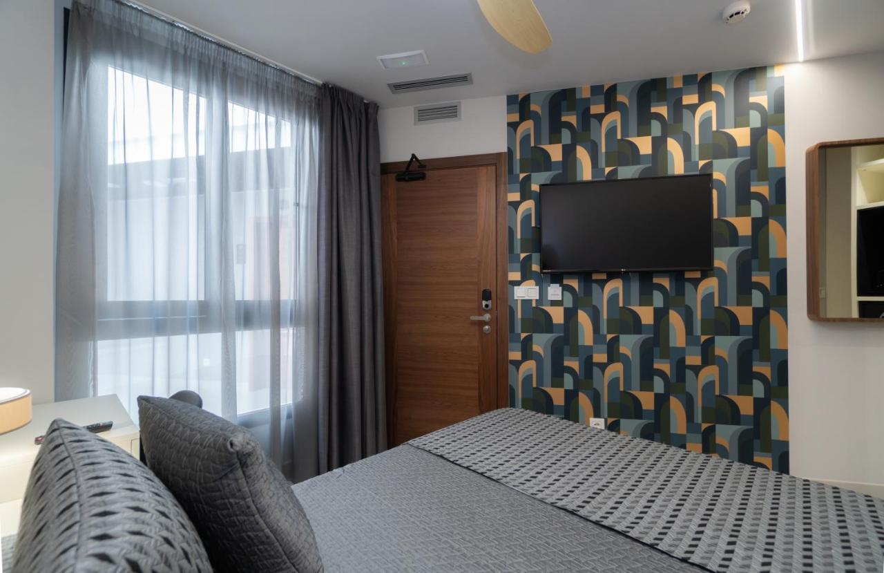 Hotel Perla Del Sur Torremolinos Kültér fotó