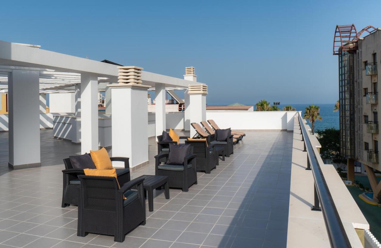 Hotel Perla Del Sur Torremolinos Kültér fotó
